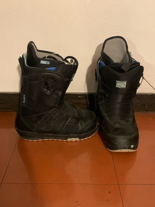 Women’s Burton MINT US Size 8.5 Snowboard Boots in Snowboard in City of Toronto - Image 2