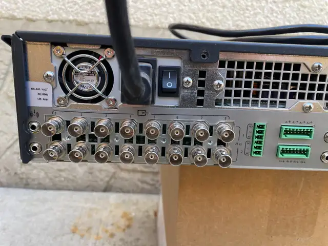 Pelco DVR 5100 Series in Other in Edmonton - Image 8