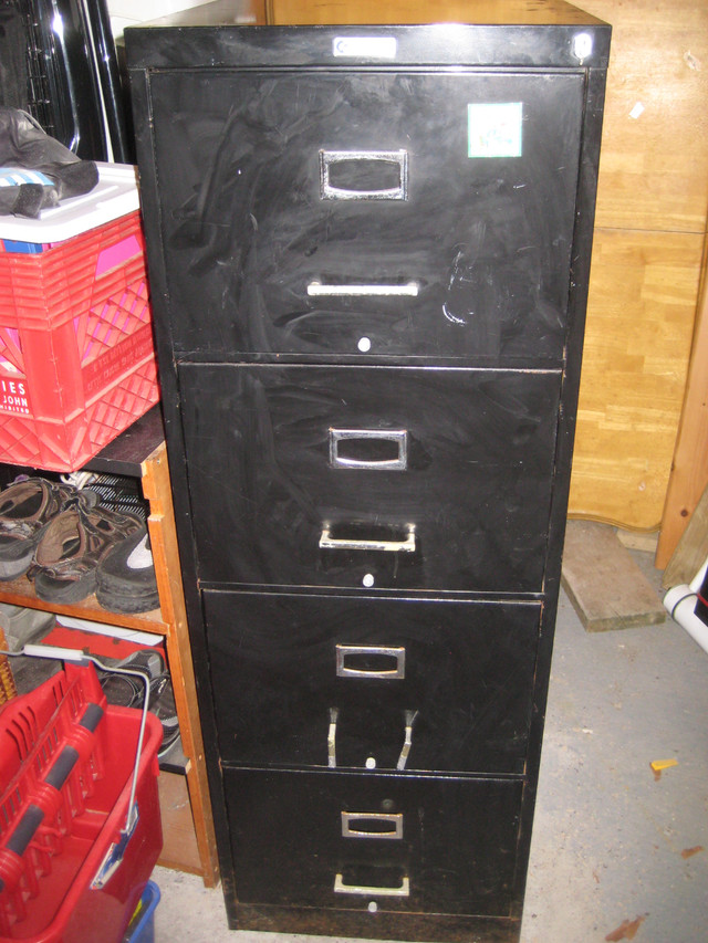 FS: IKEA LINNMON table, 4drawer legal file cabinet, shoe rack in Desks in Ottawa - Image 3