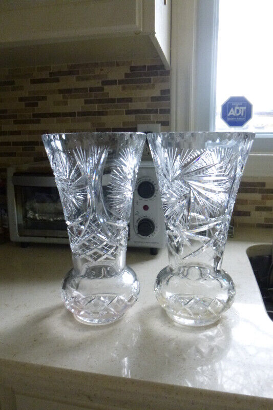 Pinwheel Lead Crystal Flower Vase Home Décor & Accents London Kijiji
