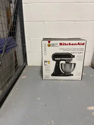 Kitchenaid classic series 4.5 quart tilt-head stand mixer, View more