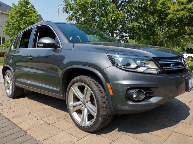 Volkswagen Tiguan R-Line 1st owner in Cars & Trucks in City of Toronto - Image 2