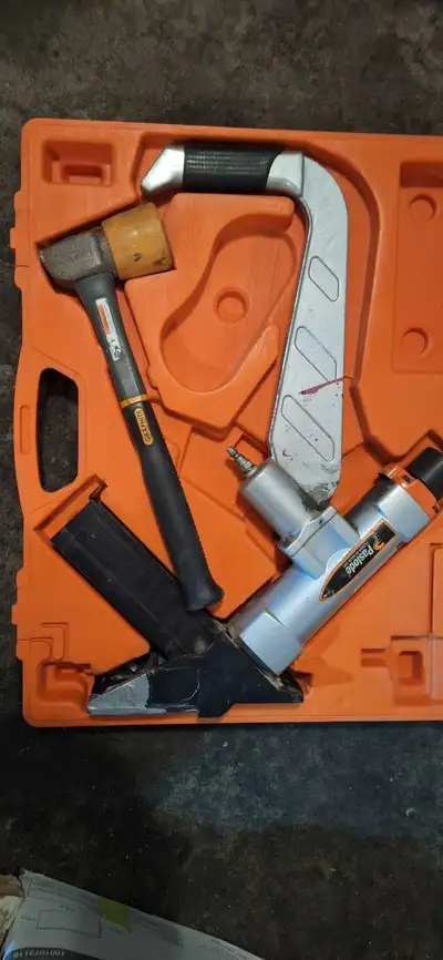 Paloade Hardwood Nailer, View more