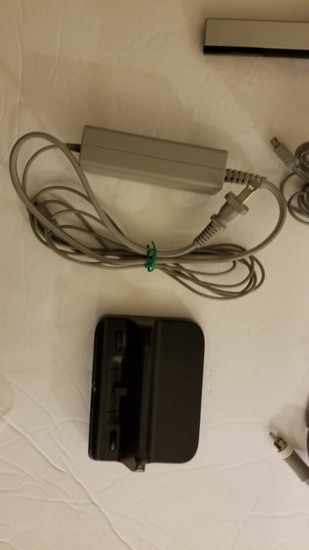 Wii U sensor bar power cable accessories in Arts & Collectibles in City of Toronto - Image 3