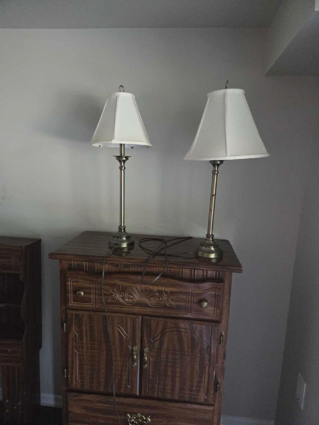 Antique bedroom set in Multi-item in Guelph - Image 4