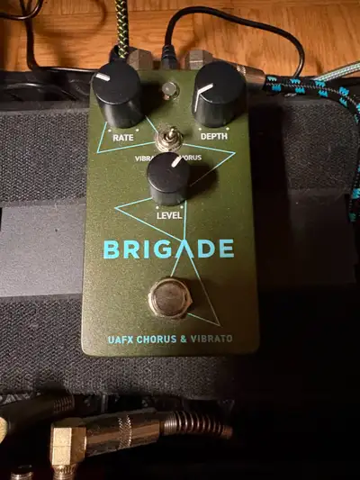 UAFX Brigade Chorus & Vibrato guitar Pedal with Power Supply, View more