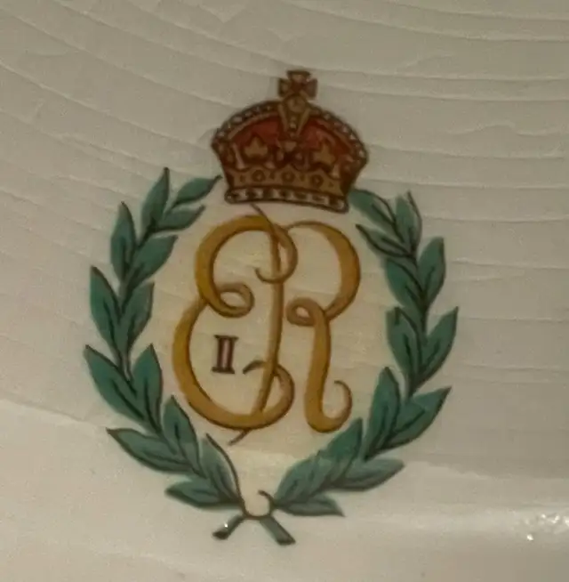 Collectible Vintage plate 1959, QUEEN  ELIZABETH II and PRINCE P63006662254467122