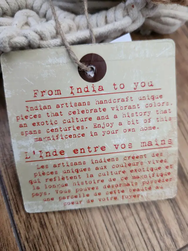 Boho Macrame Hanging Shelf in Home Décor & Accents in Red Deer - Image 5