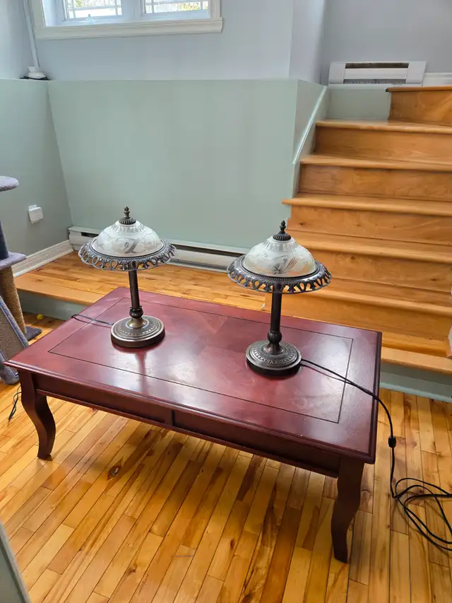 Lampe  sur pied et de de table in Indoor Lighting & Fans in Laval / North Shore - Image 6