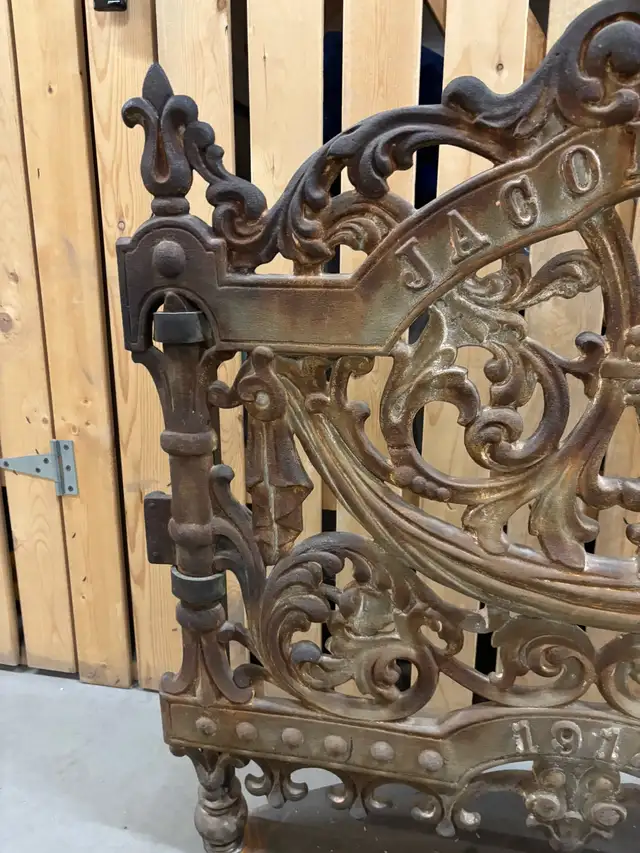 Fire place screen65048393803907123