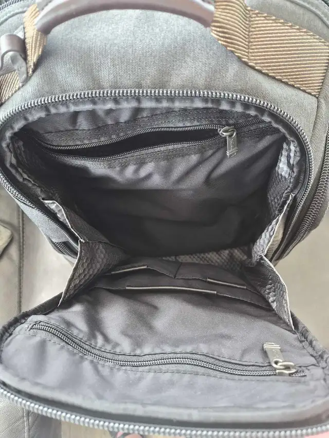 Tumi backpack 509456511832565763