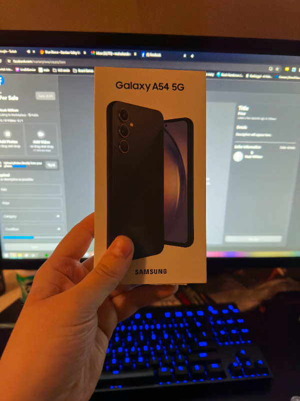 unlocked Samsung A54 (brand new still in box) in Cell Phones in Peterborough