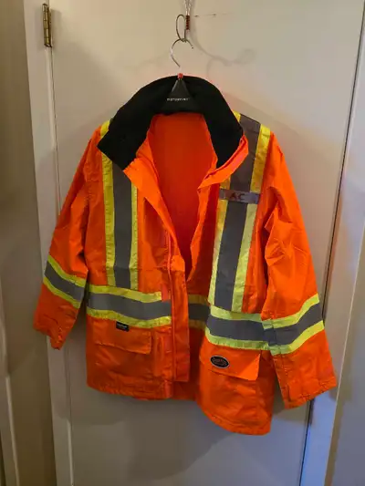 rain jacket pioneer medium, View more