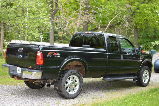2009 Ford F350 Low Mileage in Cars & Trucks in Sault Ste. Marie - Image 2