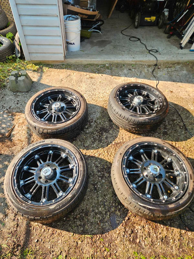 20inch aftermarket Colorado rims 6x5.5 lug in Tires & Rims in Barrie - Image 3