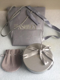 Ashley William Gift Grey Box Suede Pouch Packaging Gift Bag