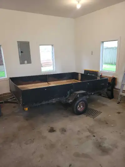 Utility trailer, great for yard work light duty service. Not road worthy. Located in Forest.