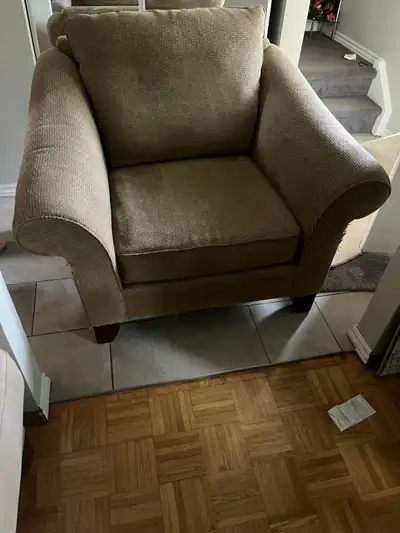 FREE SOFA CHAIR, View more