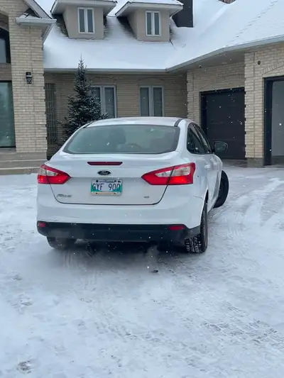 2012 Ford Focus SE for sale 4cly,PS,PB, excellent fuel economy New brakes,New battery,New Radio and...