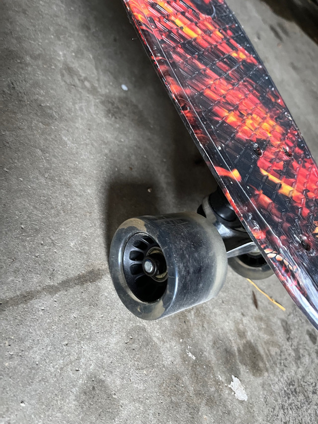 penny skate board in Skateboard in Saskatoon