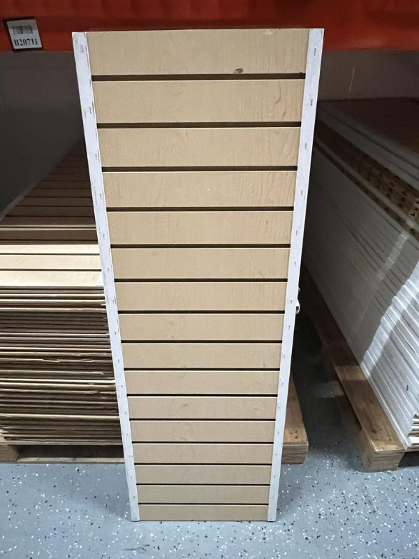Slat walls in Other in Mississauga / Peel Region - Image 2