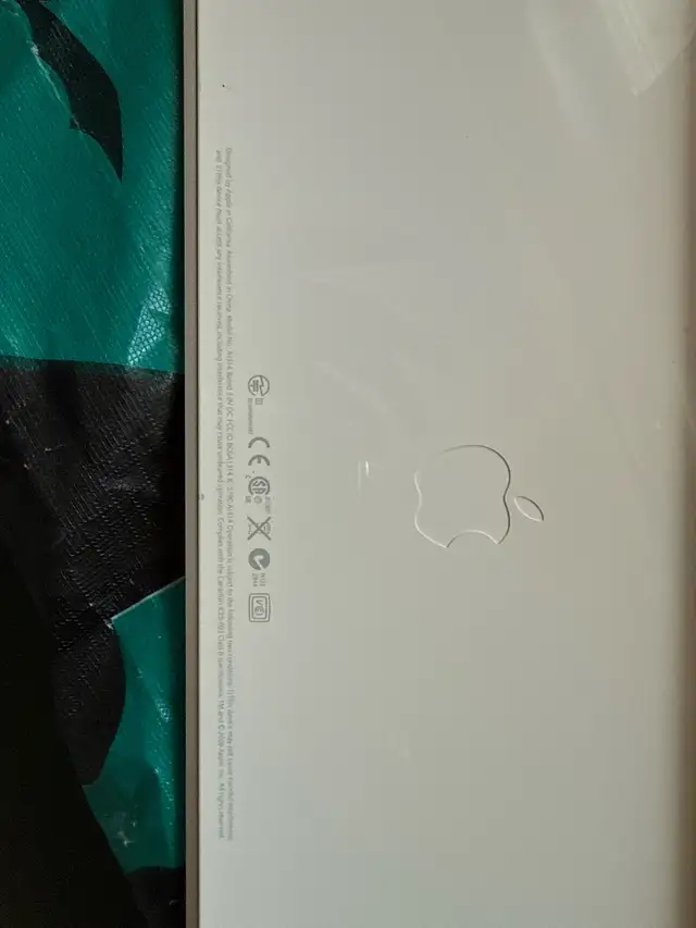 Apple Magic Keyboard in Mice, Keyboards & Webcams in City of Toronto - Image 3