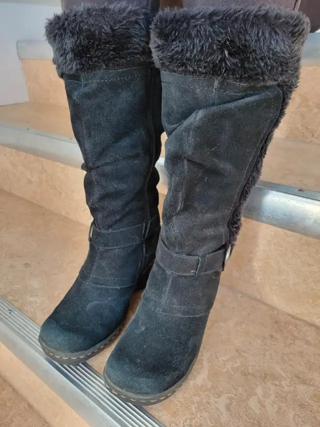 Womens/Teens Suede Leather boots...LOWER PRICE!!63860081314819121