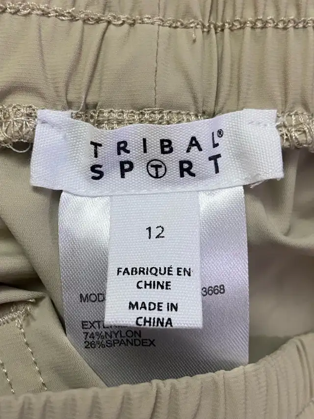 TRIBAL SPORT CAPRIS in Women's - Bottoms in Barrie - Image 8