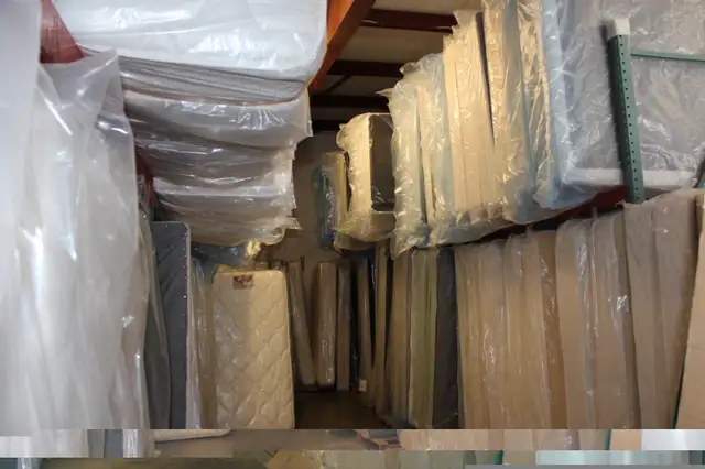 ️⃤MEGA SALE QUEEN DOUBLE AND SINGLE SIZE USED MATTRESSES in Beds & Mattresses in Delta/Surrey/Langley - Image 9