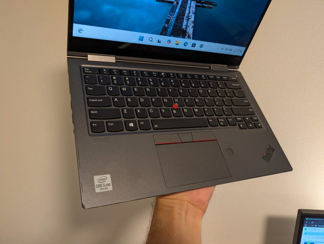 X1 Yoga Gen 5 10th gen i5/16gb RAM/512GB SSD/1080p IPS Touchscre in Laptops in City of Toronto - Image 3