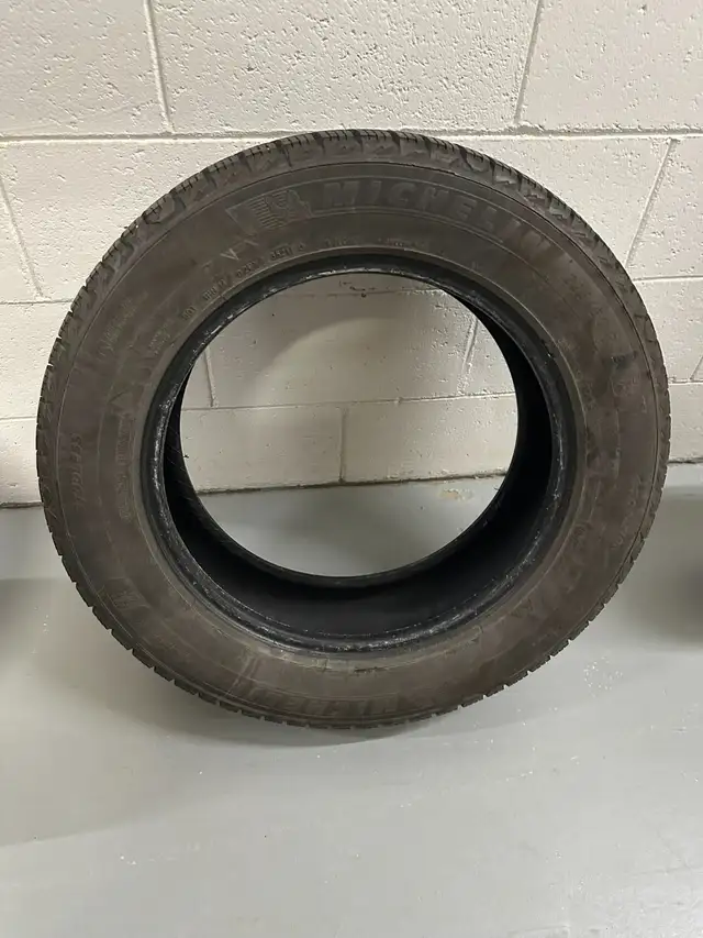Winter Tires Michelin X-ICE SNOW 225/60 R18  25521km 8/32" depth in Tires & Rims in City of Toronto - Image 9