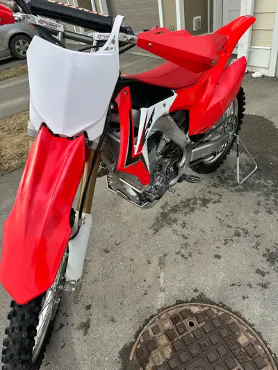 2015 HONDA CRF450R **35 HOURS** Only 35.3 hours. Bike runs like a top. Extremely clean and very well...