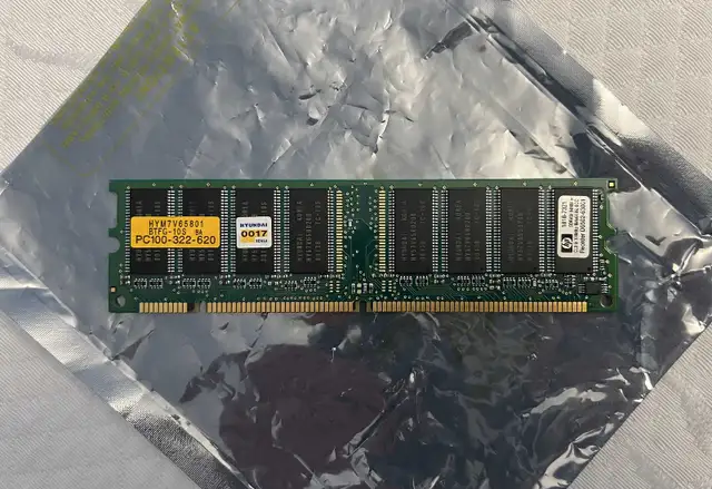Mémoire Ram PC100 SDRAM 64 MB in System Components in Lévis - Image 2