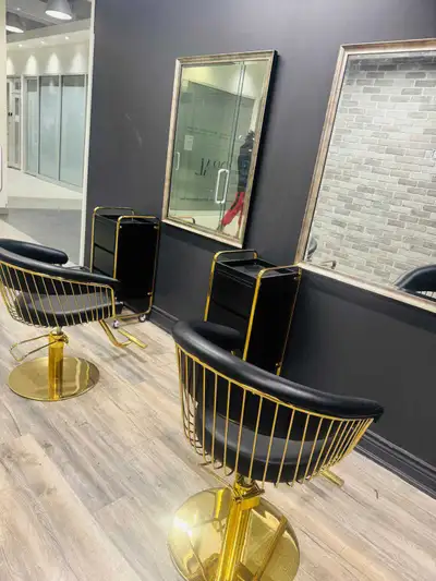 located in Shops on Yonge Mall. Weekly booth rental only two chairs left! Join the family!