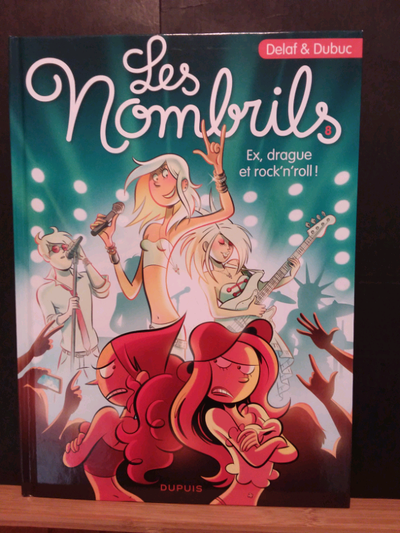 LES NOMBRILS #8      E.O. 2018, View more