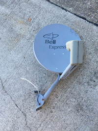 Used Bell Expressvu Satellite Dish 