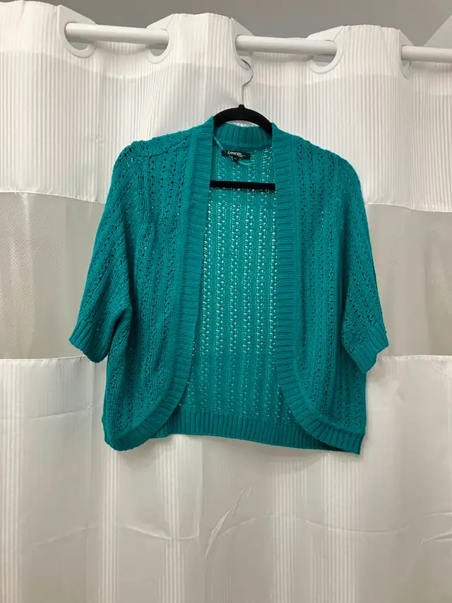 40 Ladies XL Tops - St. Albert62854391790851121