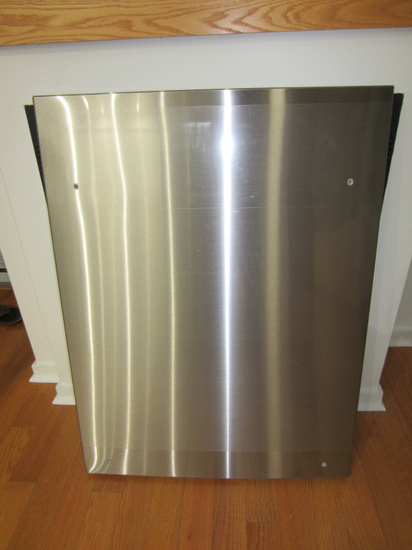 Moffat 30 Inch Refrigerator Stainless Steel Door MDE19DSNKSS in Refrigerators in City of Toronto