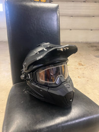 Snowmobile helmet 