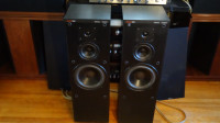 $150 Boston Acoustics T830 3 Way Floor standing Tower Speakers 1