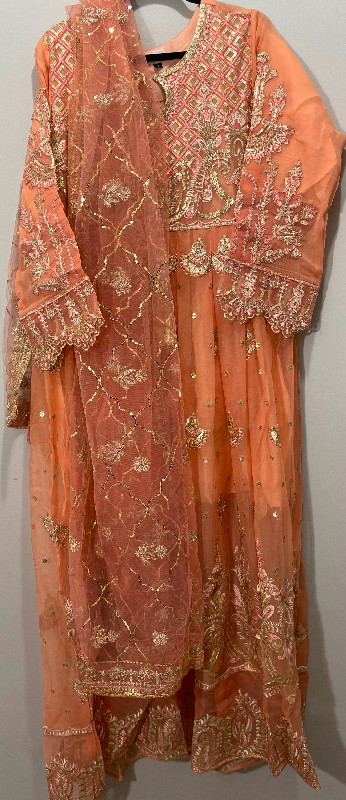 Fancy Pakistani Eid dress, long dress Eid, Eid Bazaar in Women's - Dresses & Skirts in Mississauga / Peel Region - Image 2