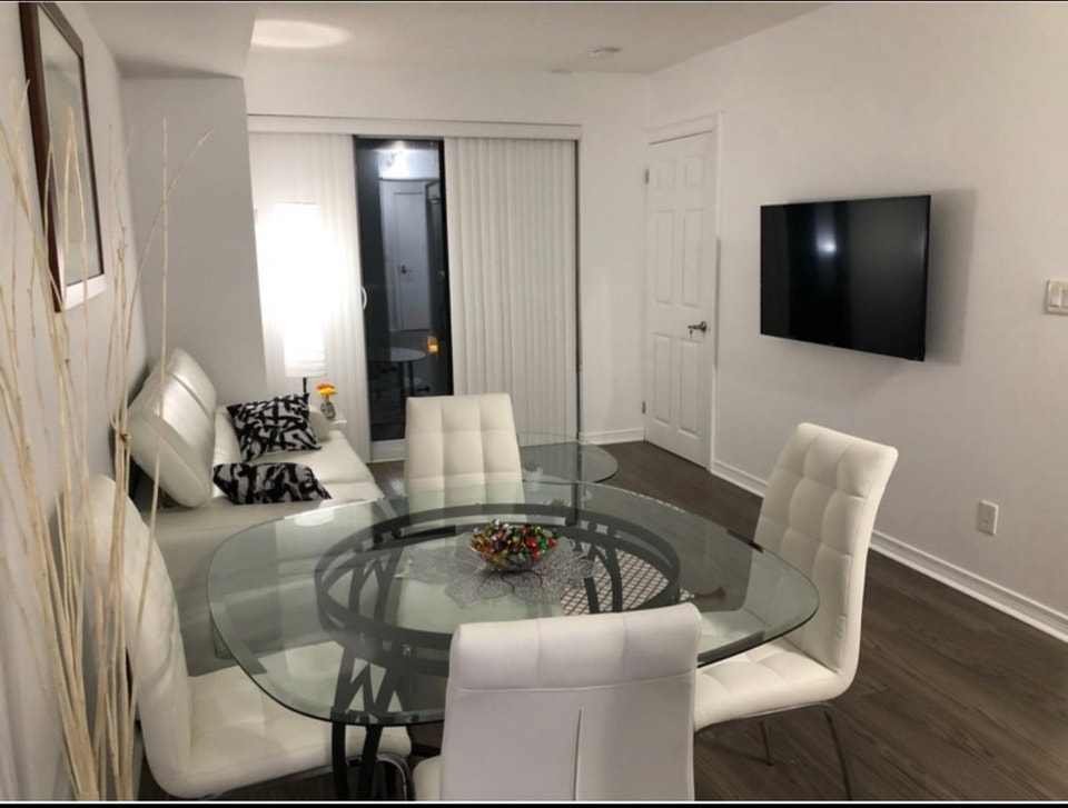 2 bedrooms condo for rent 2