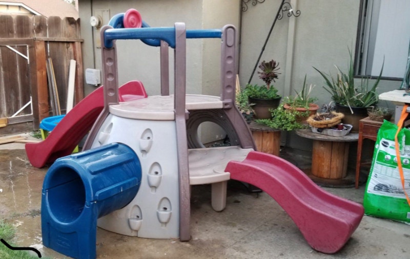 Little Tikes Double Decker Super Slide Climber with 2 Slides Toys & Games Saskatoon Kijiji