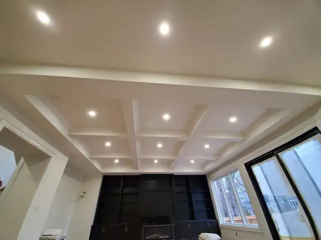 Master electrician597791689839759369