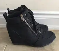 Booties - Size 9 (New)