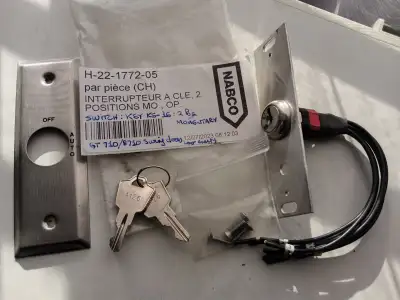 NABCO 22-1772-05 KEY SWITCH KS-16  2 POS MOM. w/mtg plate, View more