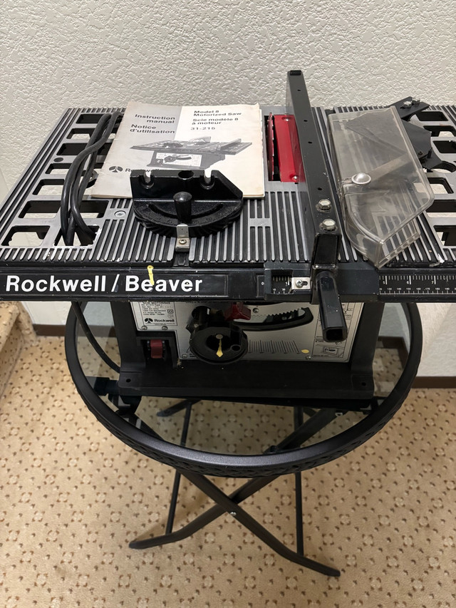 Rockwell/Beaver model 8 motorized saw in Power Tools in Saskatoon - Image 2