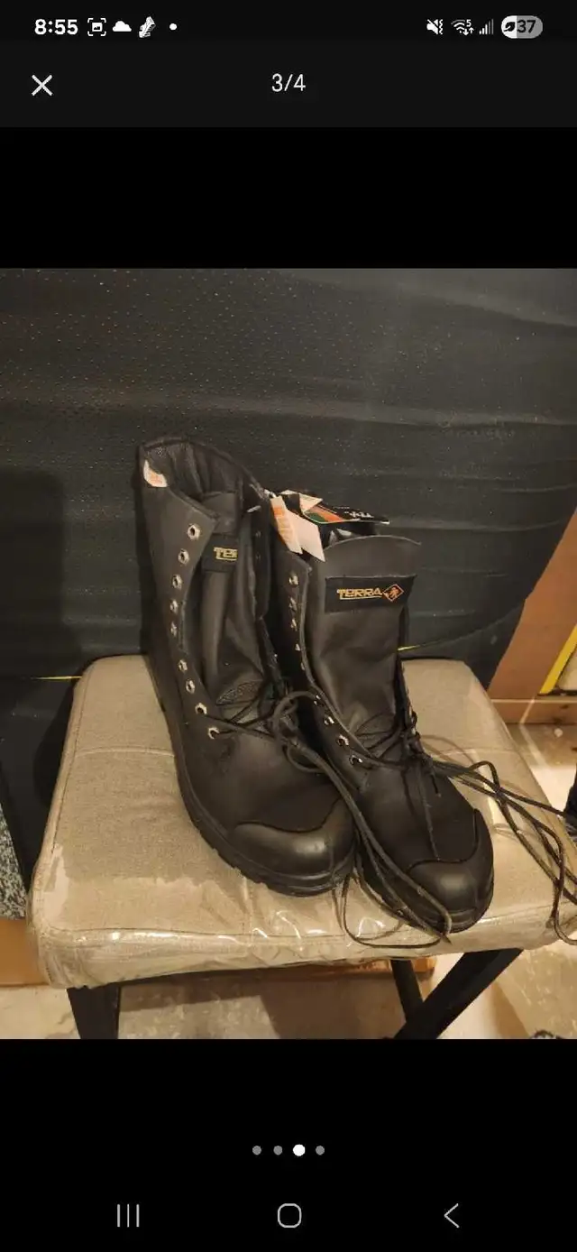 Bottes de travail pour homme in Men's Shoes in Longueuil / South Shore - Image 3