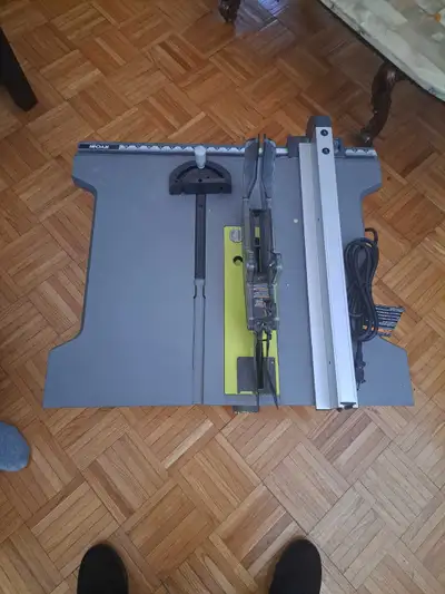 RYOBI TABLE SAW WITH LEGS, View more