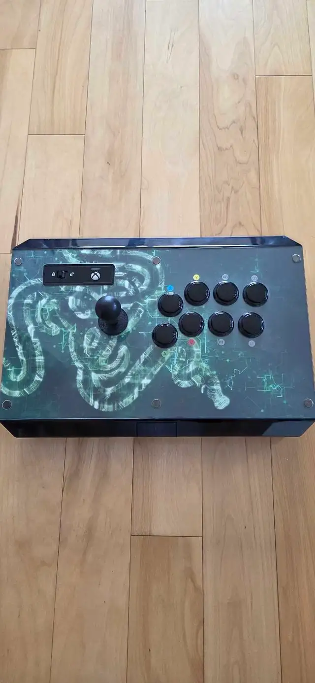 Razer Atrox Xbox One Arcade Stick in XBOX One in City of Montréal - Image 2